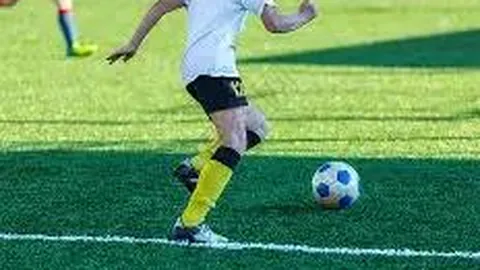 我国电竞队Team Flash M5世锦赛小组赛首战告捷，击败缅甸取得开门红